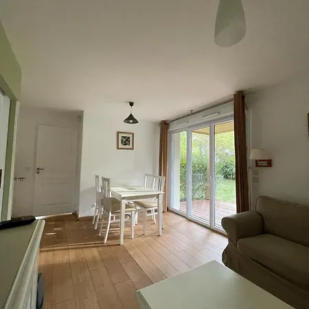 Apartment T3 Au Bord Du *